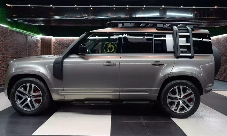 2023 Land Rover Defender p400 XS Edition Silicon Silver for sale