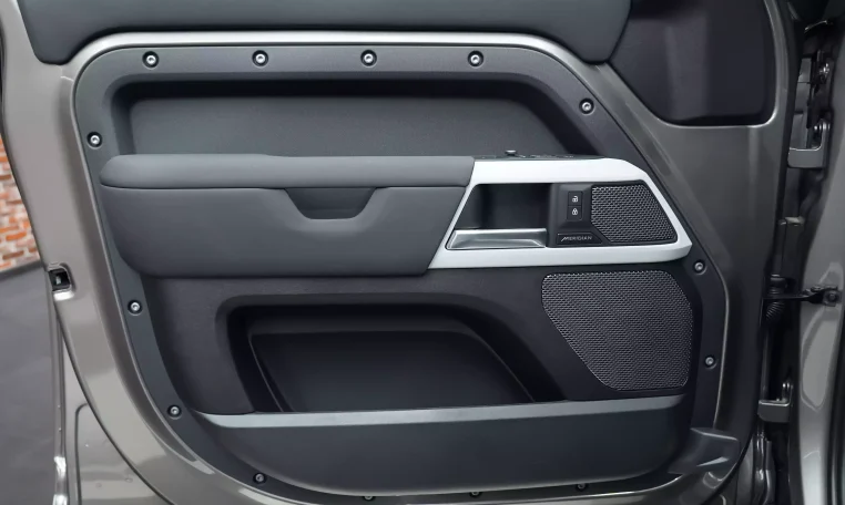 Buy 2023 Land Rover Defender p400 XS Edition Silicon Silver Exotic Car