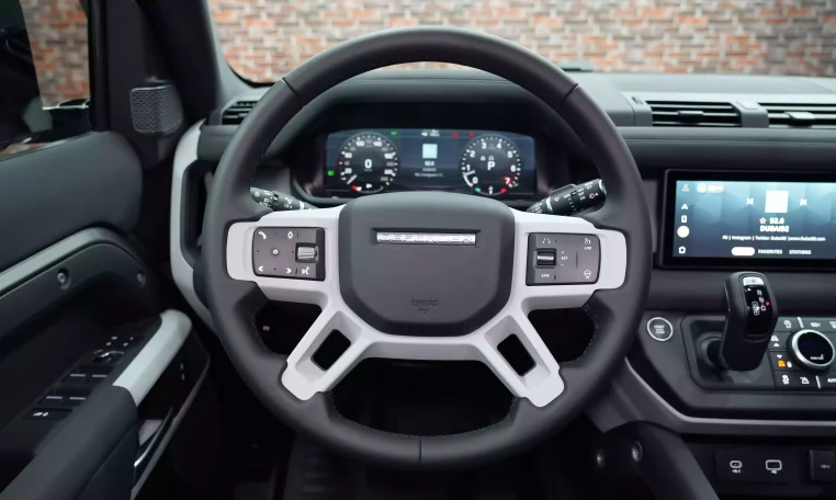 2023 Land Rover Defender p400 XS Edition Silicon Silver Exotic Car for sale