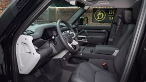 Land Rover Defender P400 XS Edition: Luxury in Stylish Santorini Black for sale in UAE