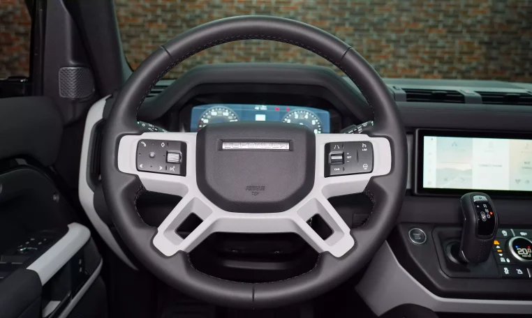Land Rover Defender P400 XS Edition: Luxury in Stylish Santorini Black Luxury car