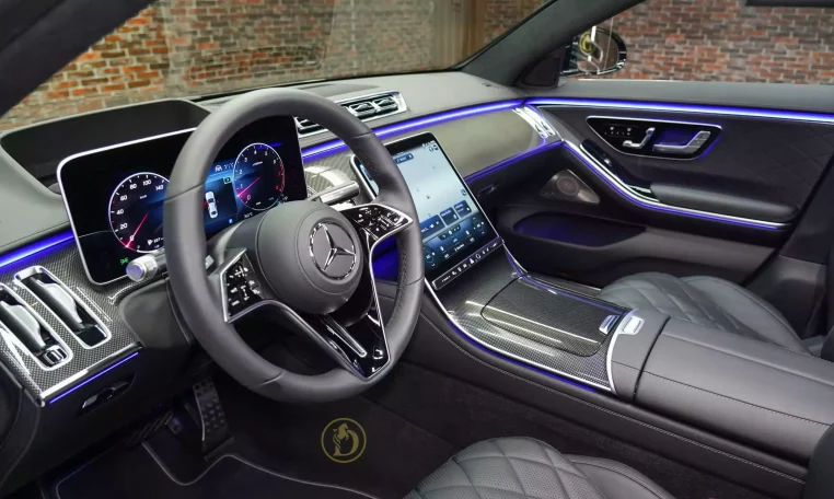 Mercedes-Benz S580 Super Dealership in Dubai