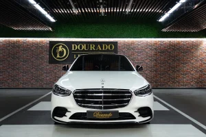Mercedes S 500 in White for Sale in Dubai UAE