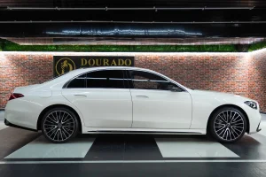 Mercedes S 500 in White Car for Sale in Dubai