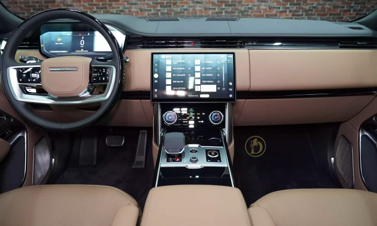 Range Rover Autobiography P530 Luxury car dealership