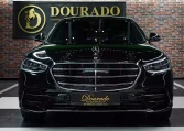 Mercedes S 580 4MATIC in Black Car for Sale in Dubai