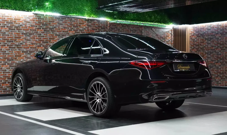 Mercedes-Benz S 580 4MATIC in Black Dealer in UAE