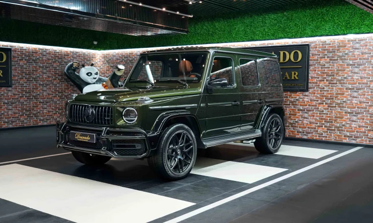 Mercedes G 63 Double Night Package in Olive Green for Sale in UAE