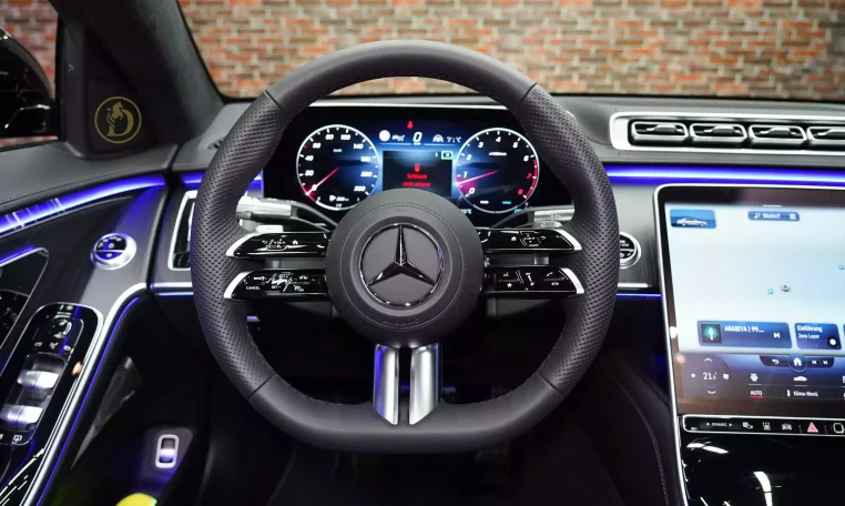 Buy Mercedes-Benz S 580 4MATIC in Black Car in Dubai