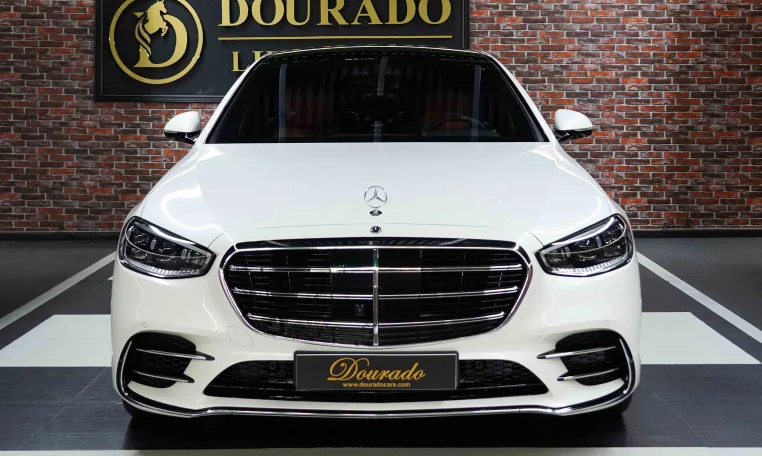 Mercedes S 580 4MATIC in White for Sale in Dubai UAE