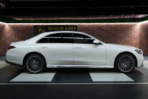 Mercedes S 580 4MATIC in White Super Car for Sale