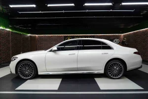 Mercedes S 580 4MATIC in White Elite Car for Sale in Dubai