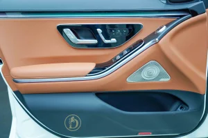 Mercedes S 580 4MATIC in White Super Car Dealership in UAE