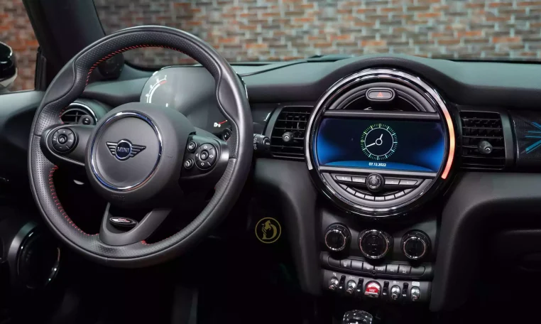 Mini Cooper S White and Brown Exterior