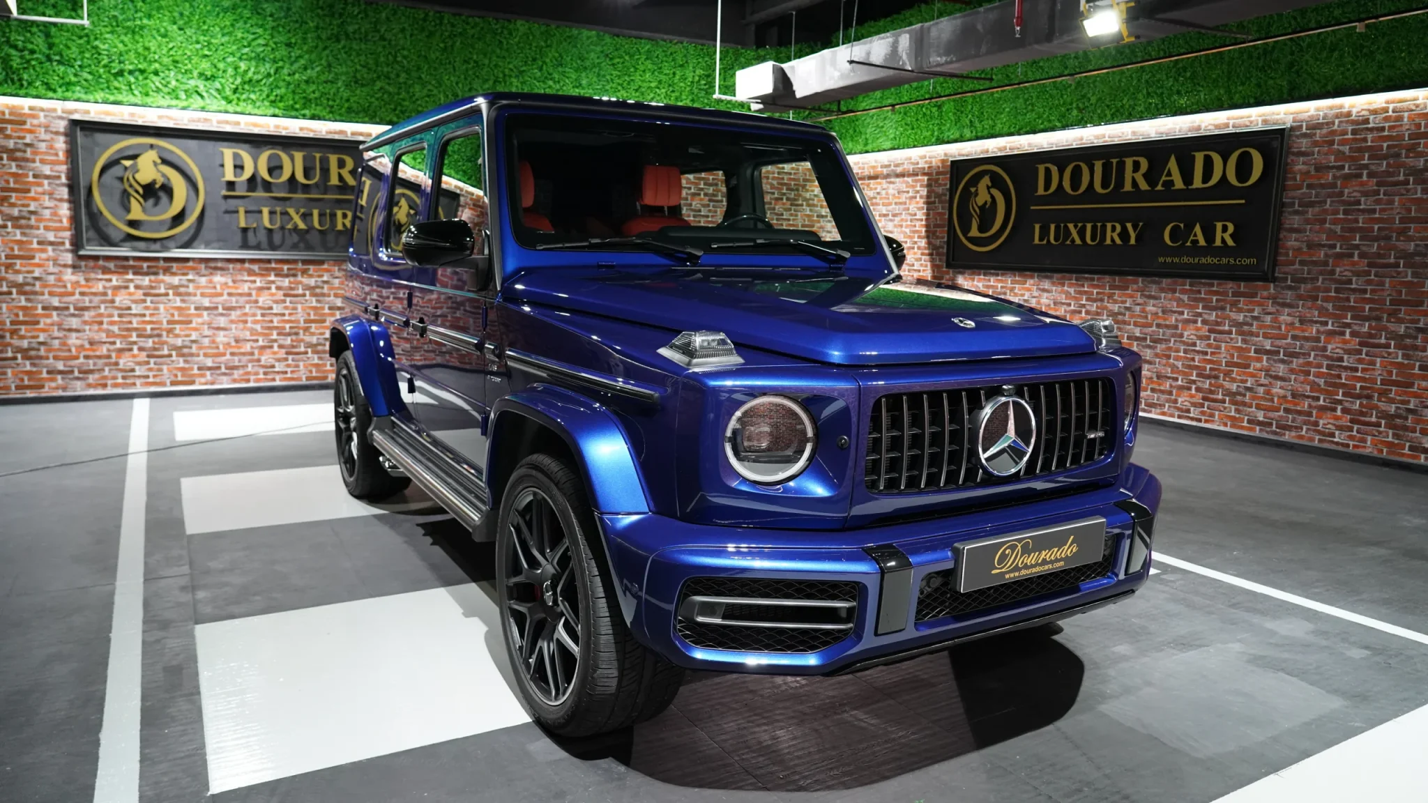 MERCEDES G-63 in Blue for Sale in Dubai