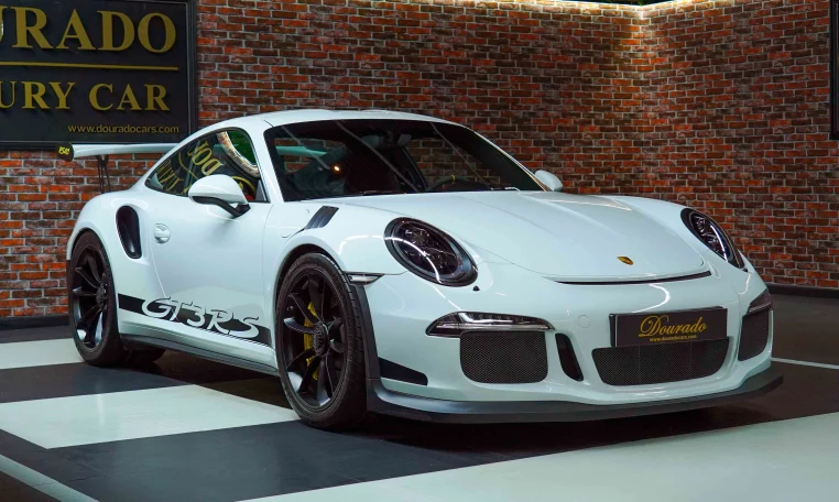 Porsche 911 GT3 RS super Car for Sale in UAE