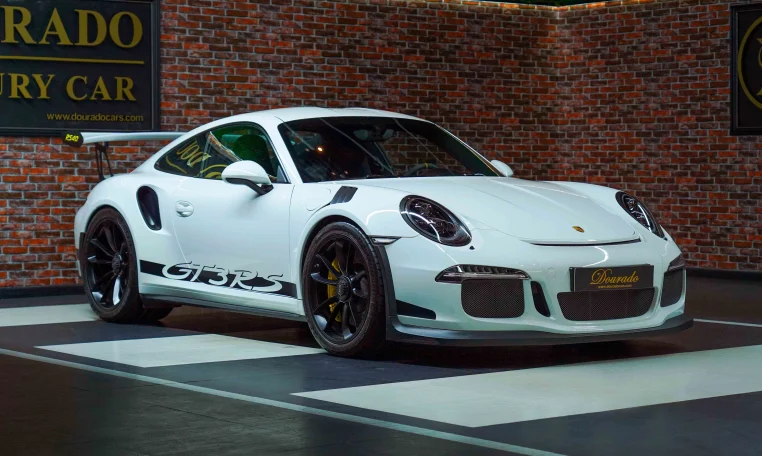 Porsche 911 GT3 RS super car for Sale in UAE