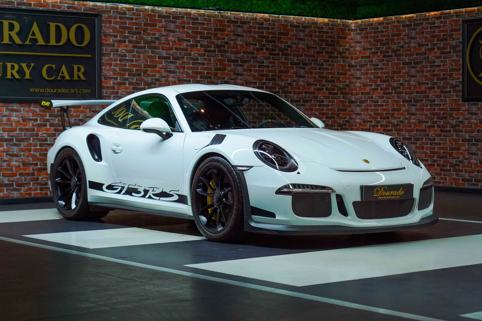 Porsche 911 GT3 RS super car for Sale in UAE
