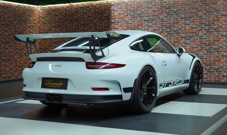Porsche 911 GT3 RS Dealership in UAE