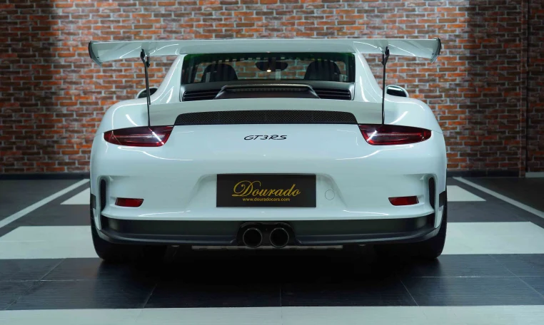 Porsche 911 GT3 RS Car Dealership in Dubai