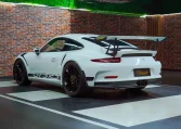 Porsche 911 GT3 RS Luxury Car Dealership in Dubai