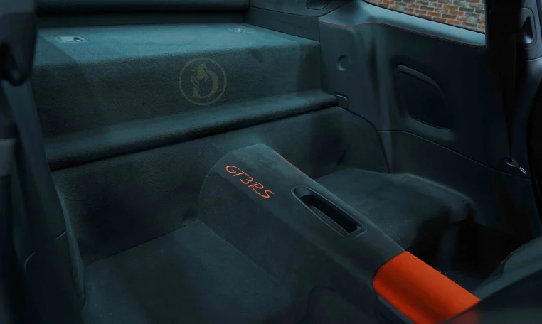 Buy Porsche 911 GT3 RS Super Car in Dubai
