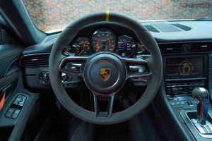 Buy Porsche 911 GT3 RS Luxury Car in Dubai