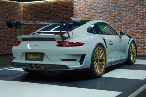 Porsche 911 GT3 RS Super Car Dealership in Dubai