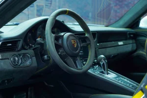 Buy Porsche 911 GT3 RS Luxury Car in Dubai