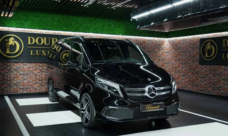 Mercedes V 250 D with Brown Interior for Sale