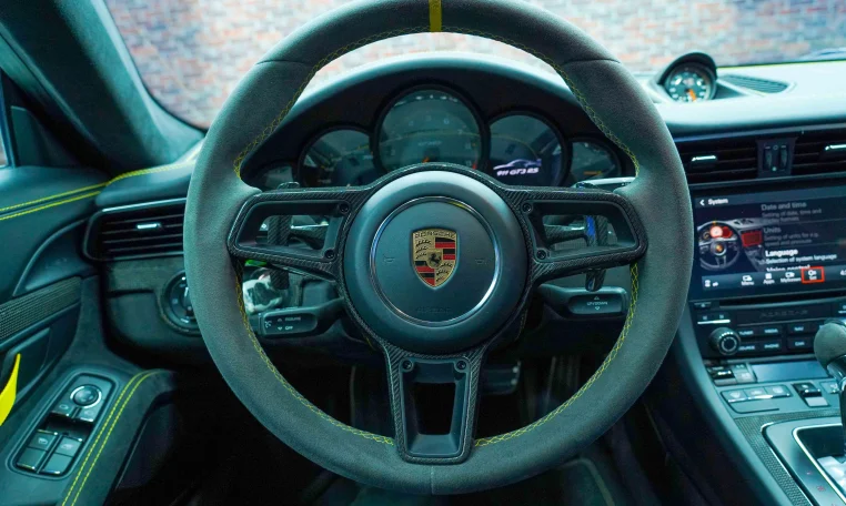 Buy Porsche 911 GT3 RS in UAE
