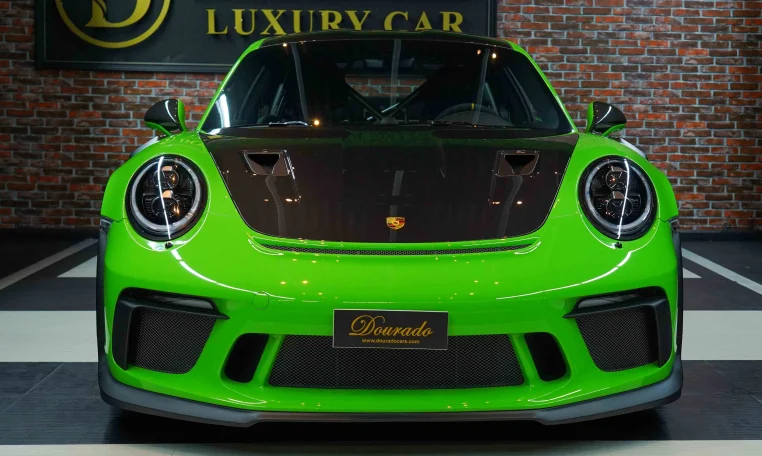 Porsche 911 GT3 RS in Green for Sale in Dubai UAE