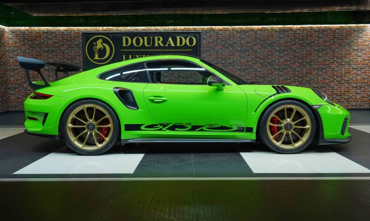 Porsche 911 GT3 for Sale in UAE