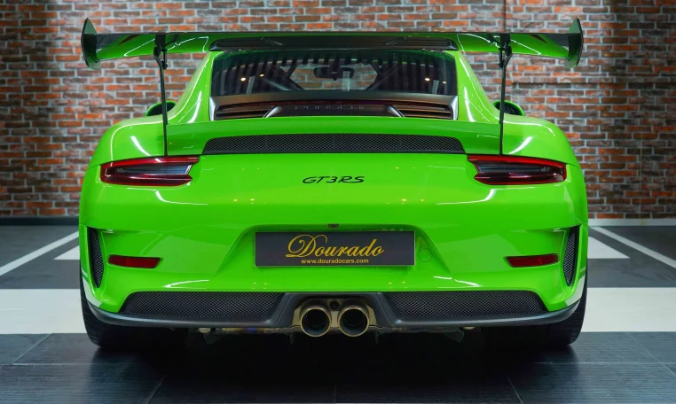 Porsche 911 GT3 Luxury Car Dealership in Dubai
