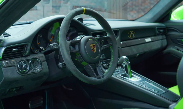 Buy Porsche 911 GT3 in UAE