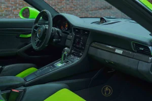 Buy Porsche 911 GT3 Luxury Car in Dubai