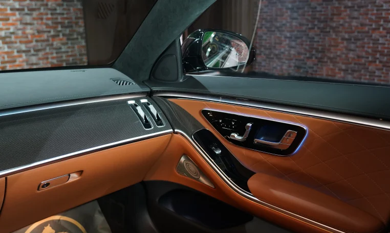 Buy Mercedes S 500 in White in Dubai UAE