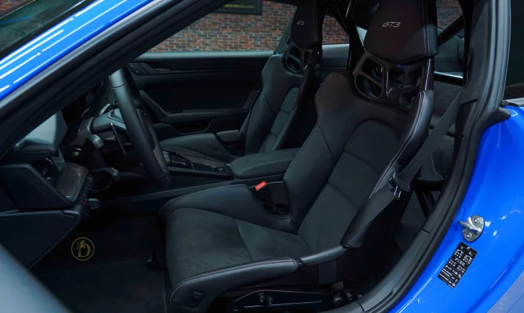 Buy Porsche 911 GT3 in Dubai