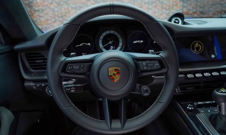 Buy Porsche 911 GT3 in UAE
