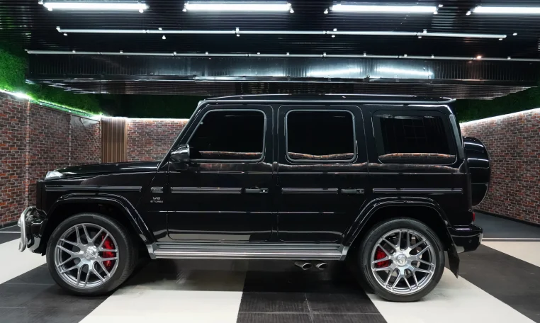 Mercedes G 63 AMG in Black Exterior Color for Sale in Dubai