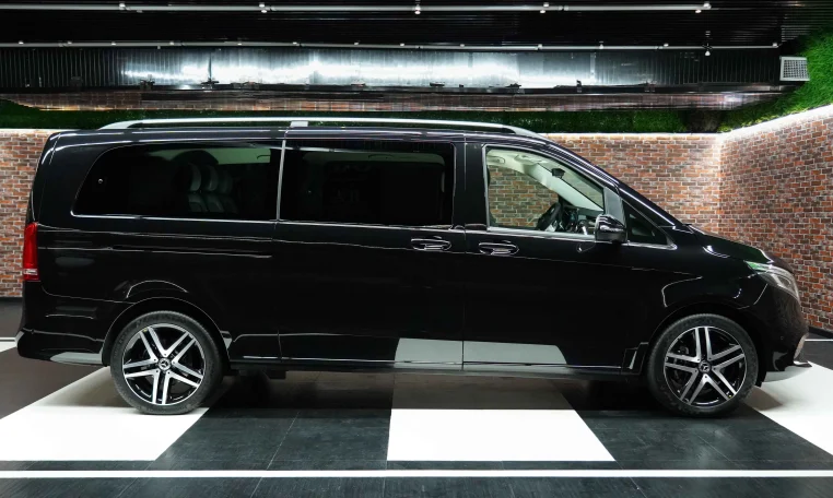 Mercedes V 250 D for Sale in Dubai