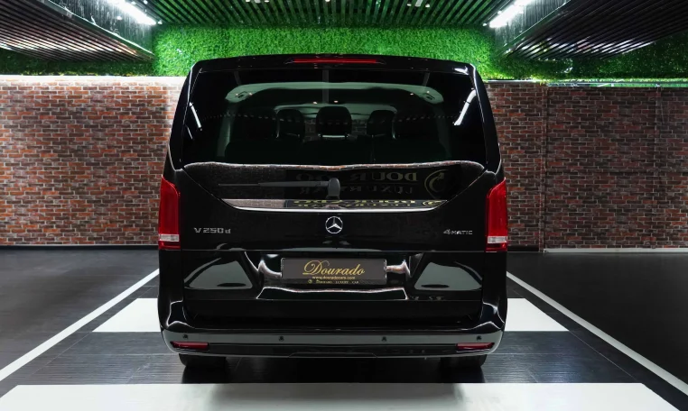 Mercedes V 250 D Dealership in Dubai