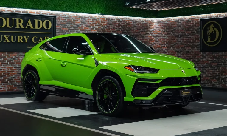 Lamborghini URUS Pearl Capsule Luxury Car for Sale