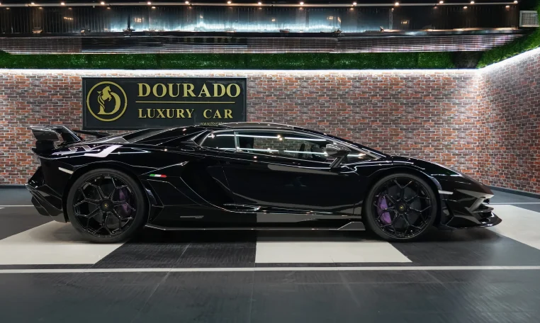 Aventador SVJ Roadster for Sale in UAE