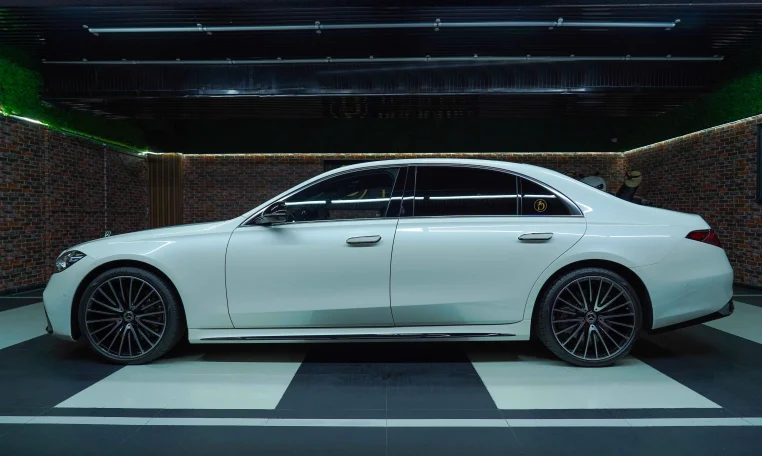 Mercedes S 500 4MATIC Luxury Car for Sale in Dubai