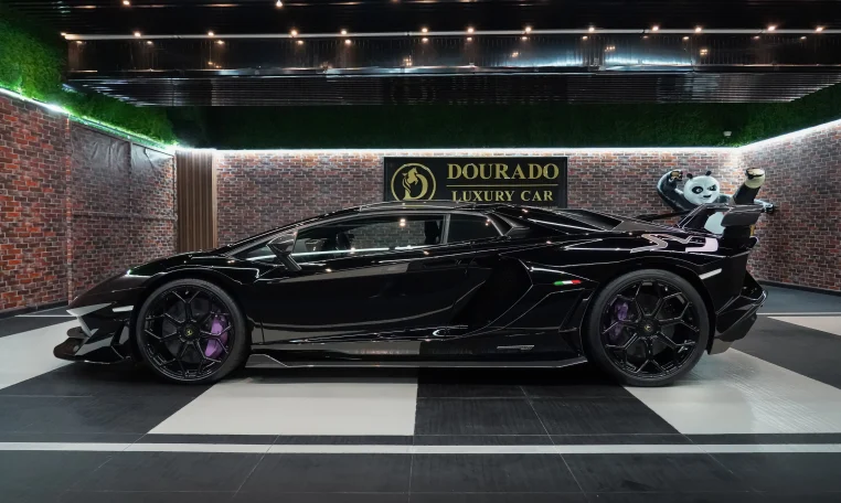 Aventador SVJ Roadster for Sale in Dubai