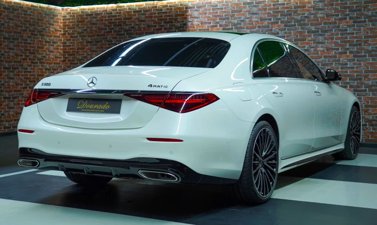 Mercedes S 500 4MATIC Dealership in Dubai UAE