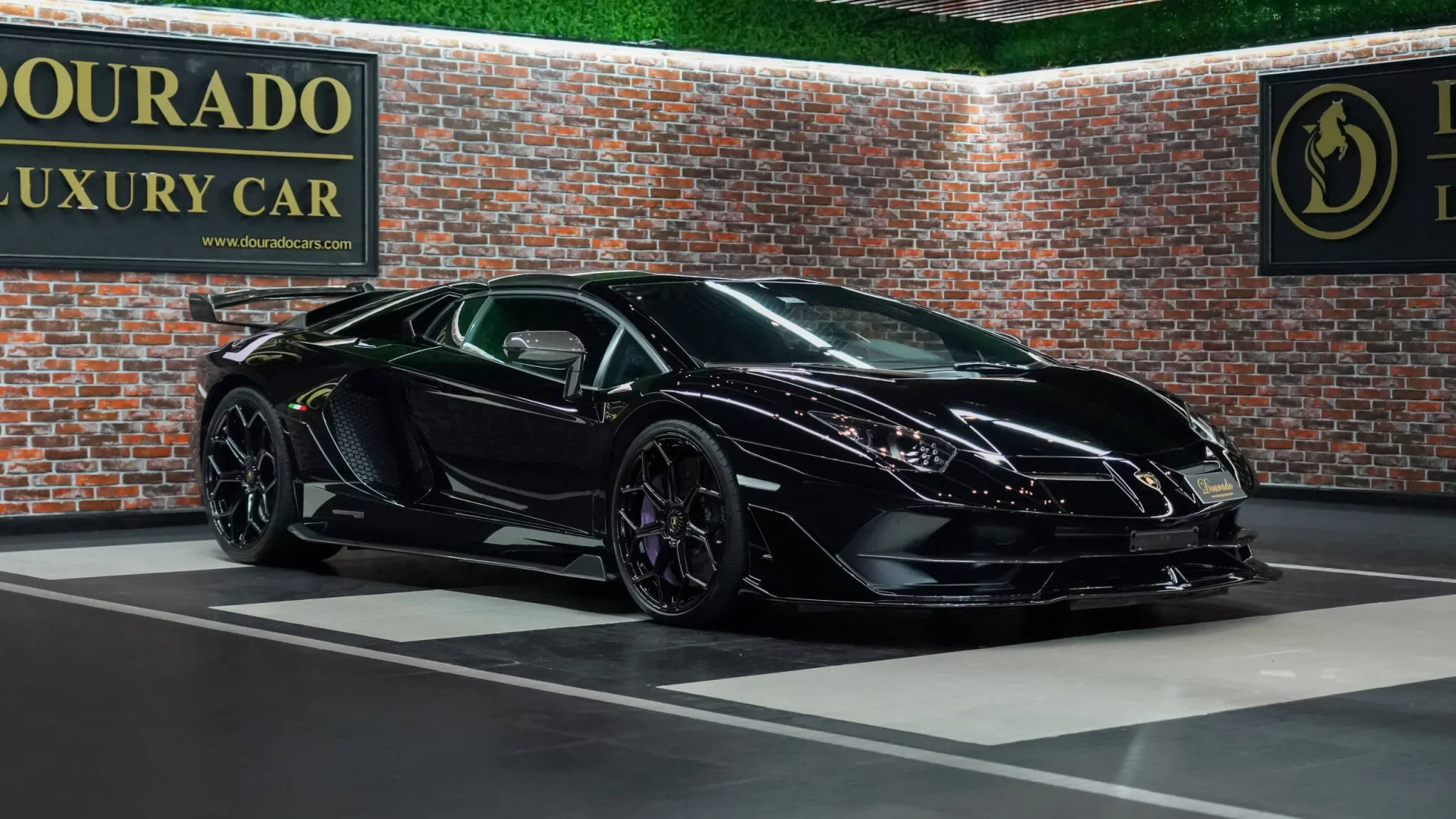 Aventador SVJ Roadster Super Car for Sale in Dubai