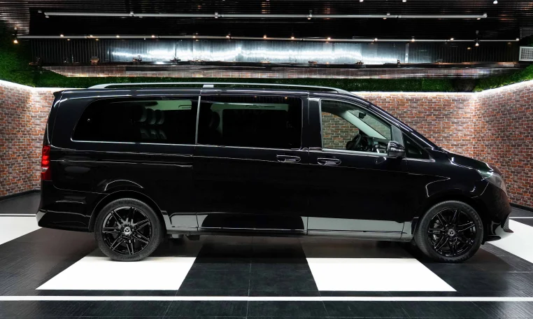 Mercedes V 300 D Luxury Car Dealership in UAE