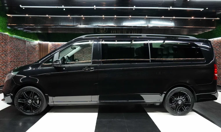 Mercedes V 300 D Super Car Dealership in UAE